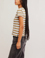 Nora Tee