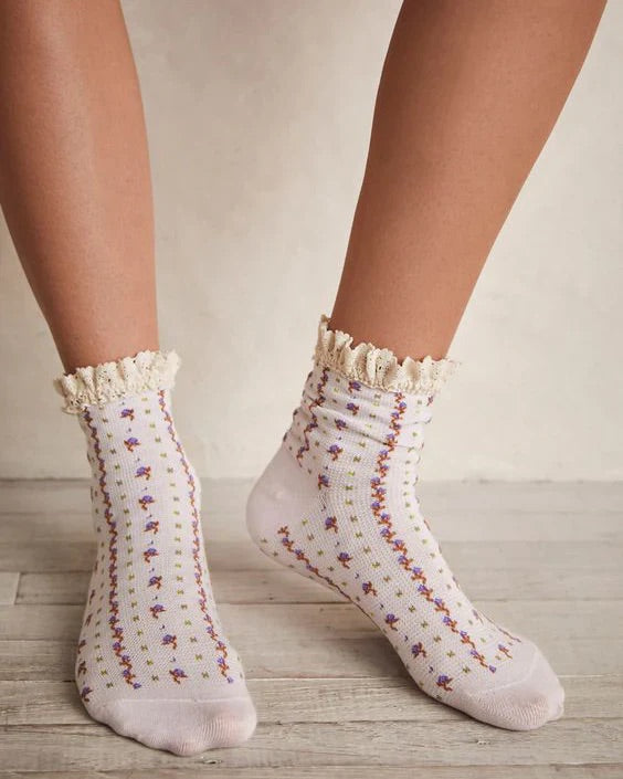 Rosebud Waffle Knit Ankle Sock