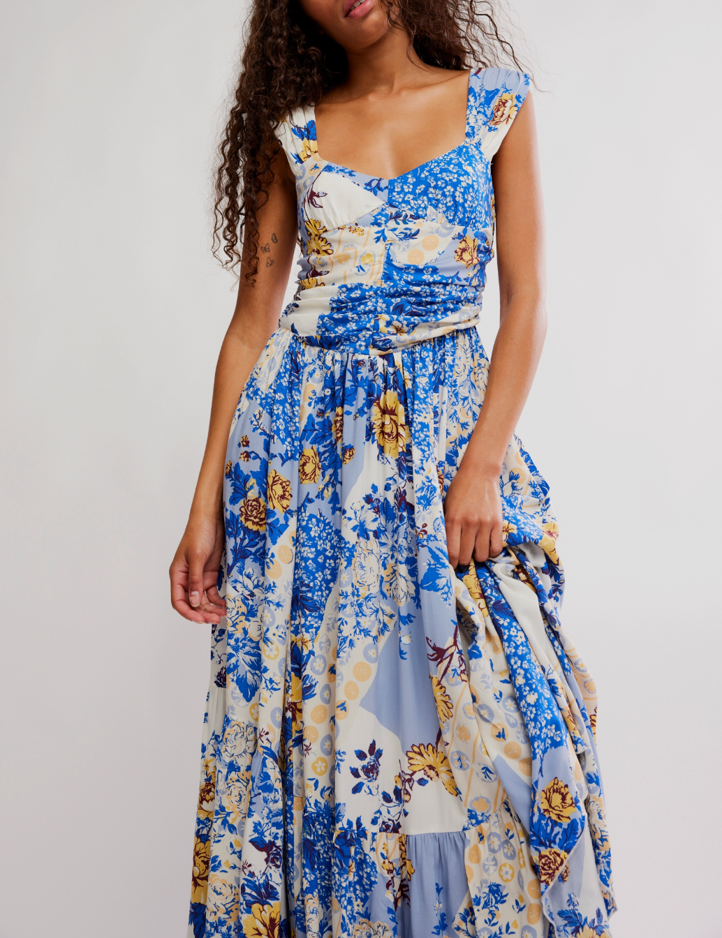 Sasha Maxi