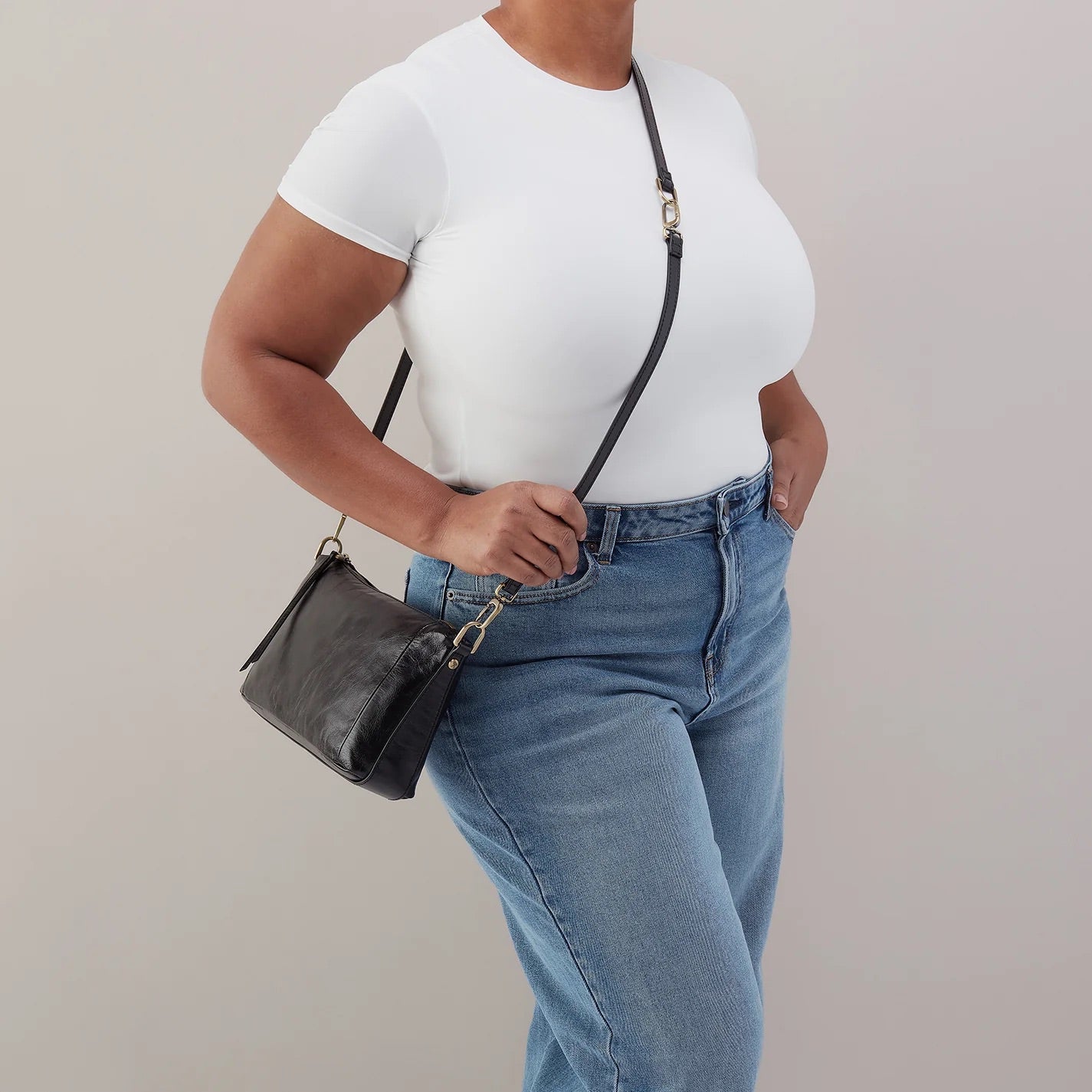 Darcy Carry-All Crossbody