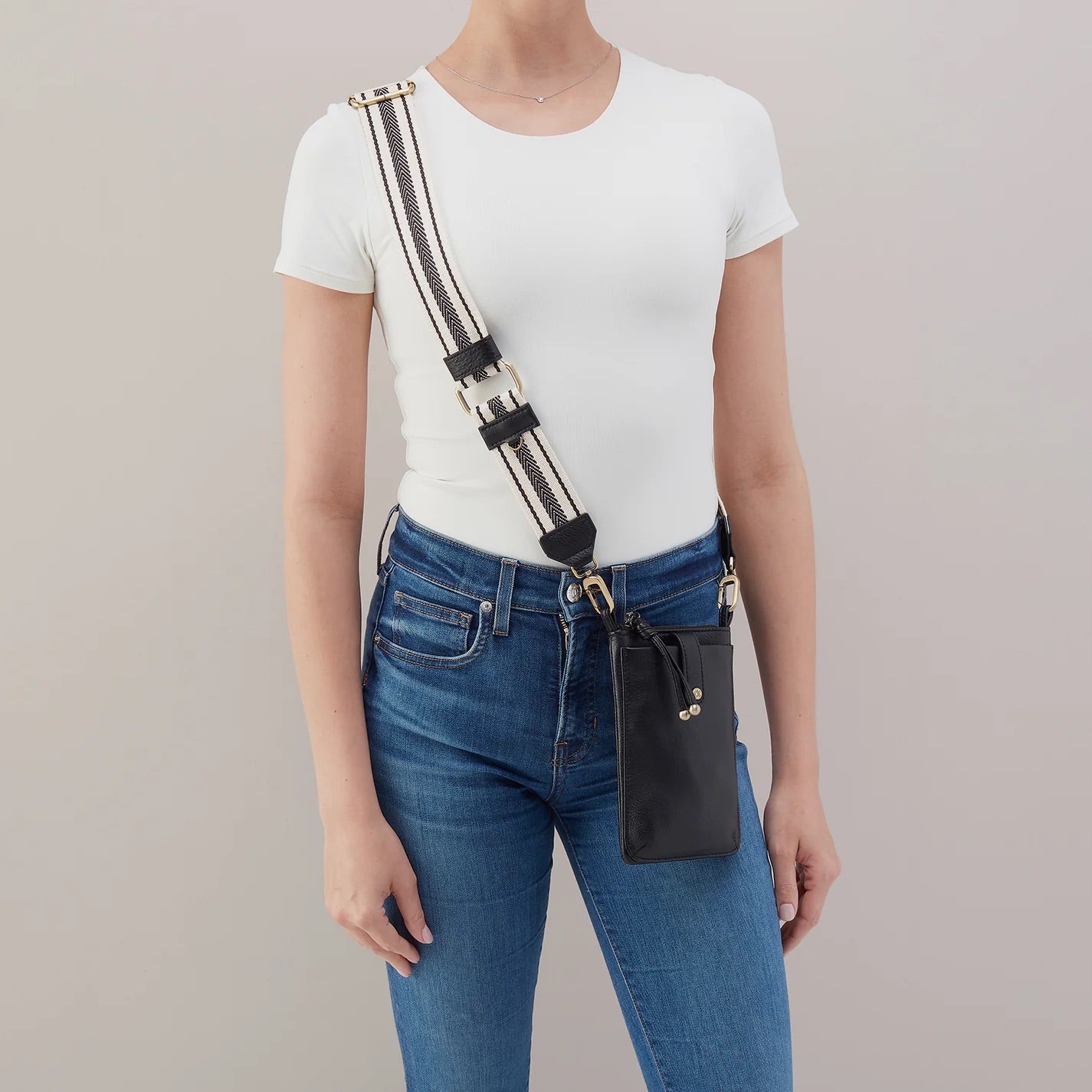 Cass Phone Crossbody