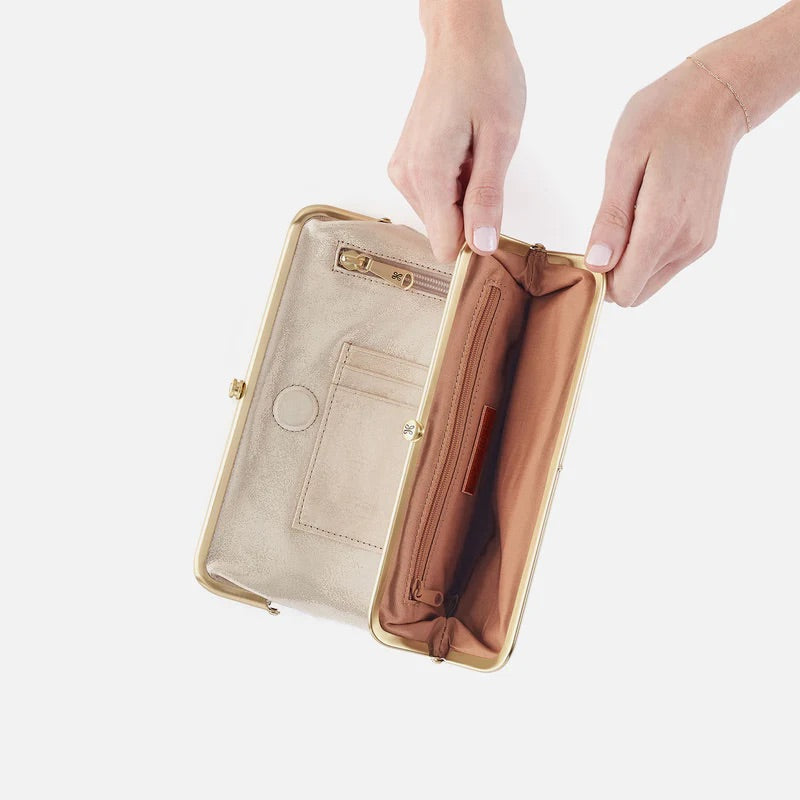 Lauren Clutch-Wallet