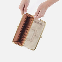 Lauren Clutch-Wallet