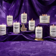 Quidditch Pitch Candle