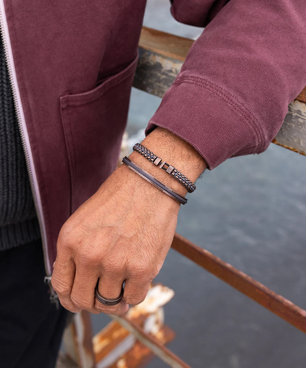 Pig & Hen catena venetian 7mm slate gray bronze bracelet styled on wrist (Slate Gray | Bronze)