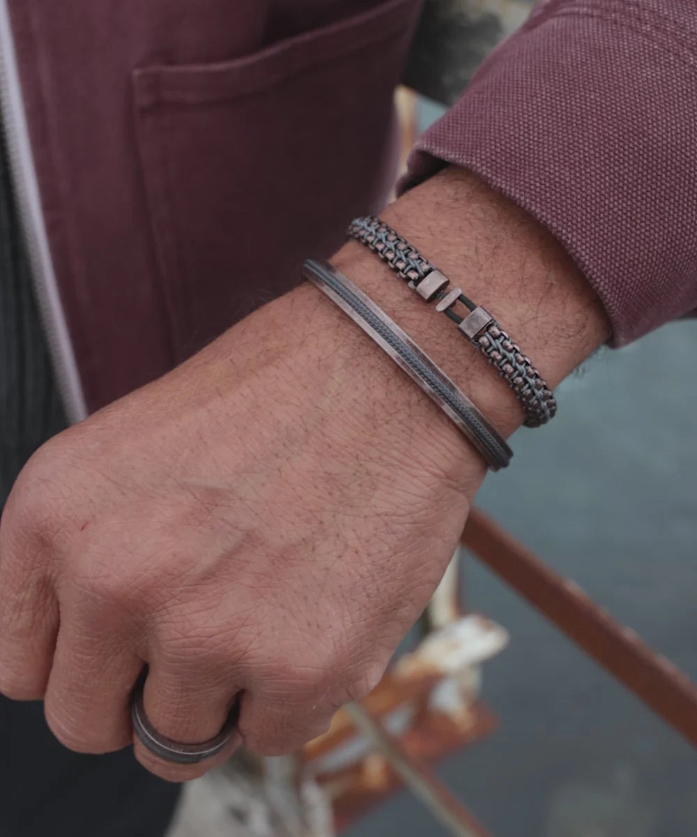 Pig & Hen catena venetian 7mm slate gray bronze bracelet styled on wrist (Slate Gray | Bronze)