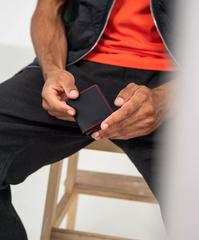 Slimwallet Matte - Black & Red