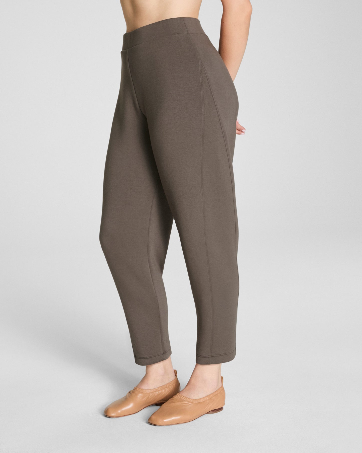 Airessentials Barrel Leg Pant