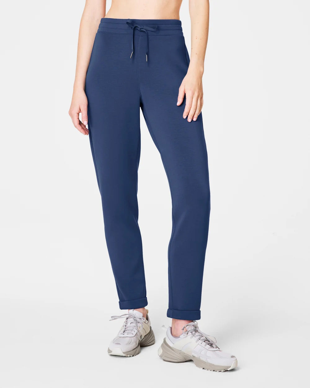 AirEssentials Tapered Pant