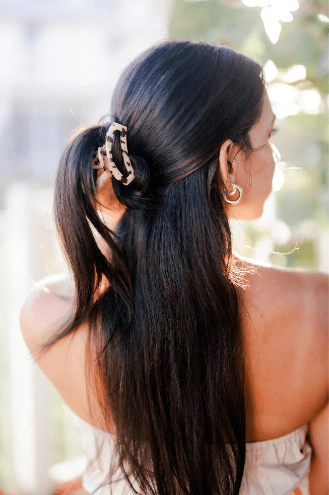 Open Tortoise - Small Claw Hair Clip