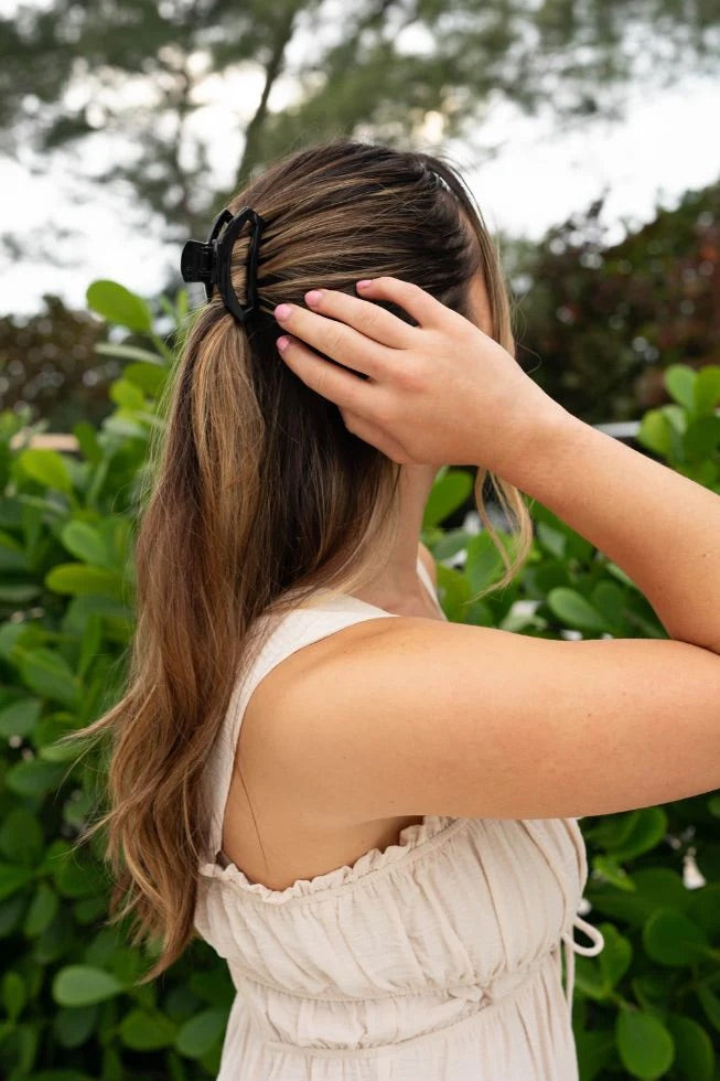 Open Tortoise - Small Claw Hair Clip