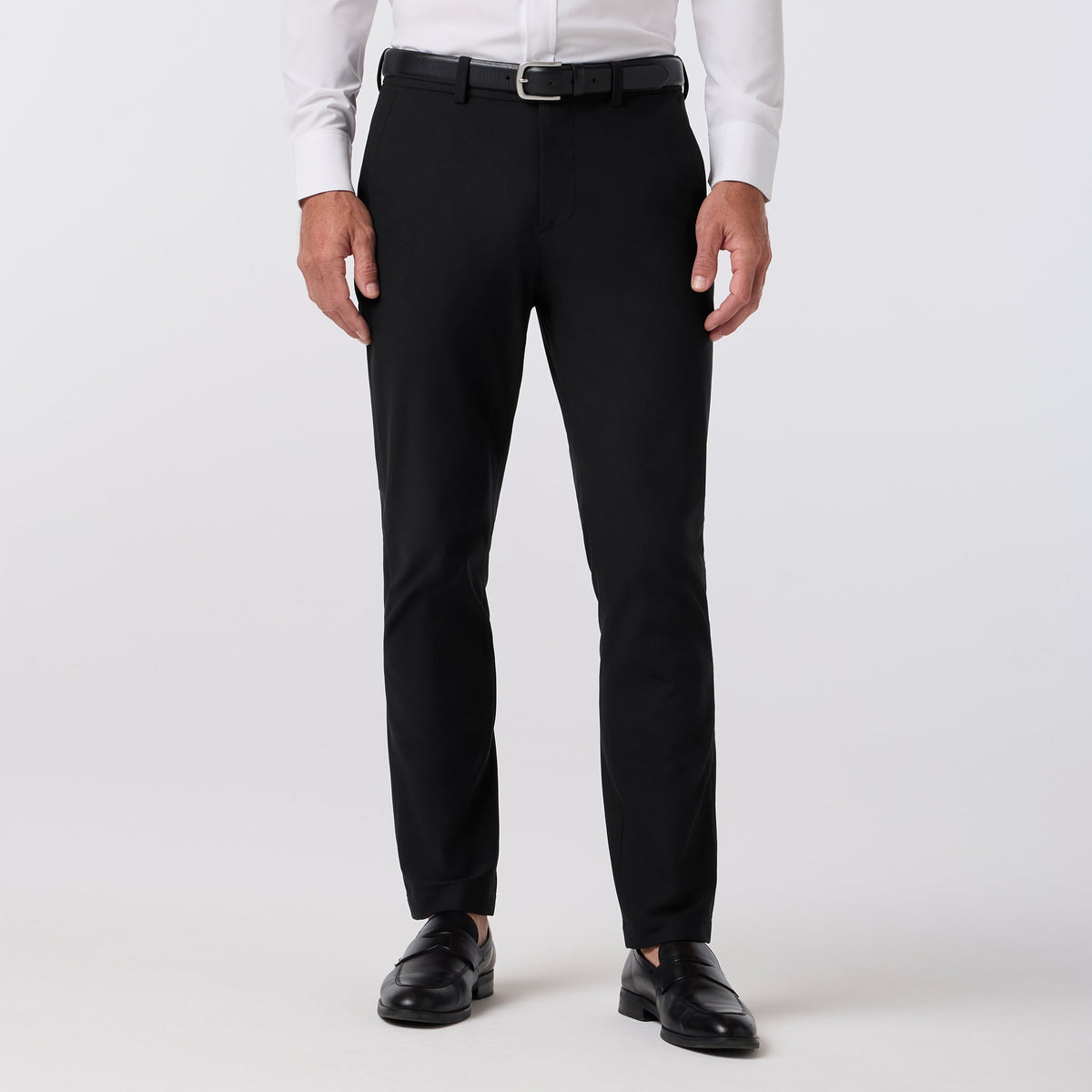 Mizzen+Main Upton Chino Pant in Black - front view (Black)