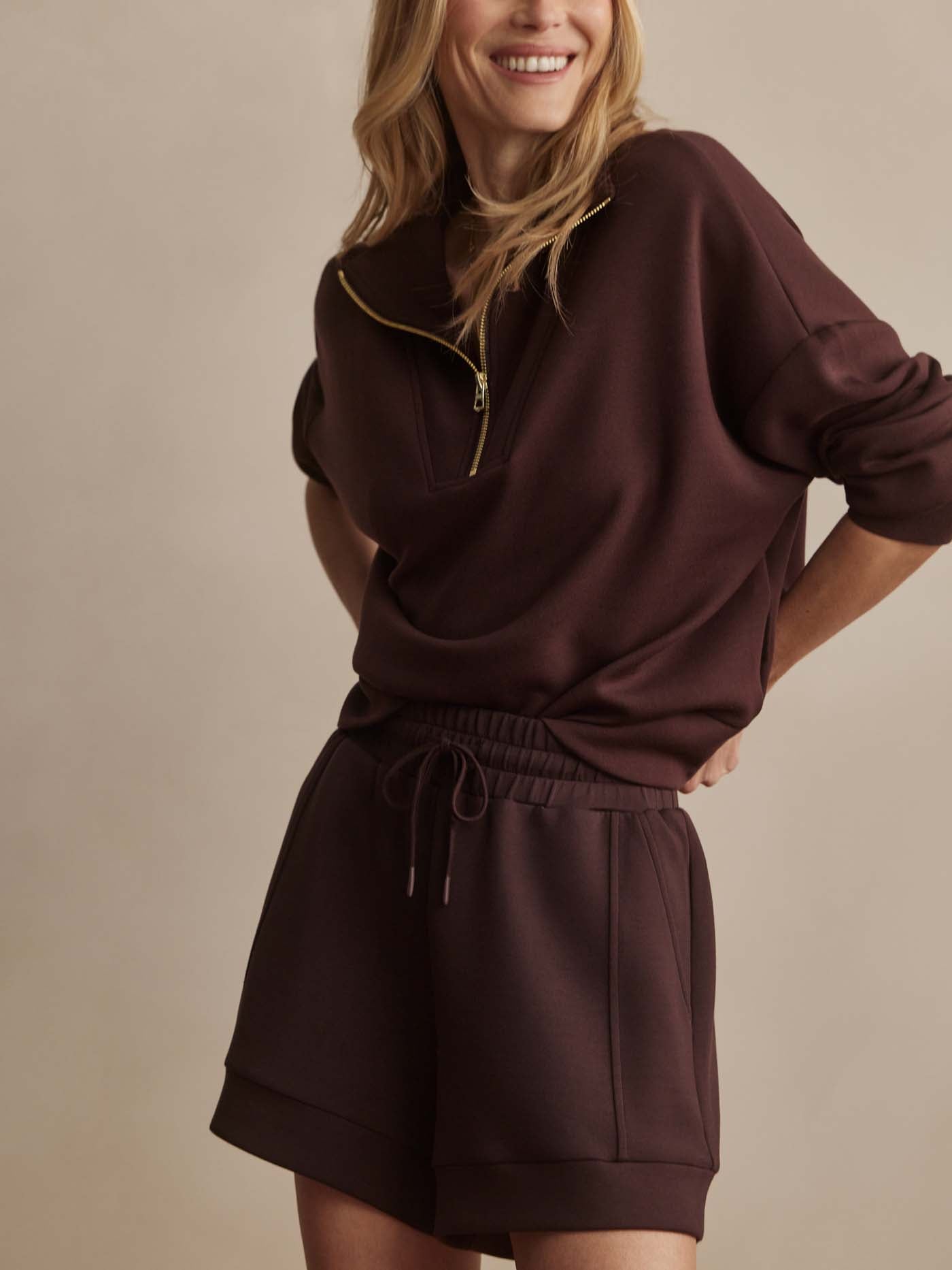 Atrium High Rise Short 4.5