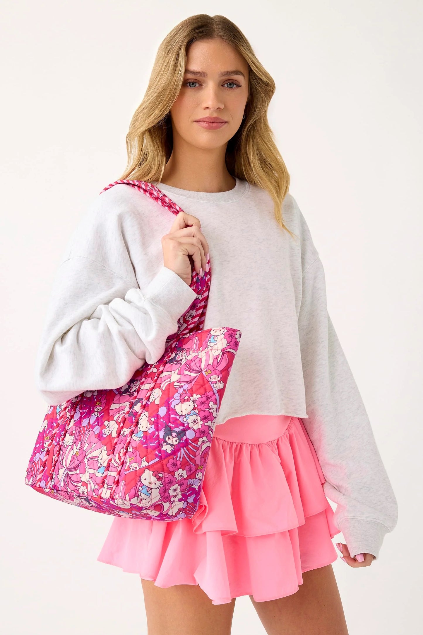 Small Hathaway Tote : Hello Kitty And Friends Hello Hydrangeas