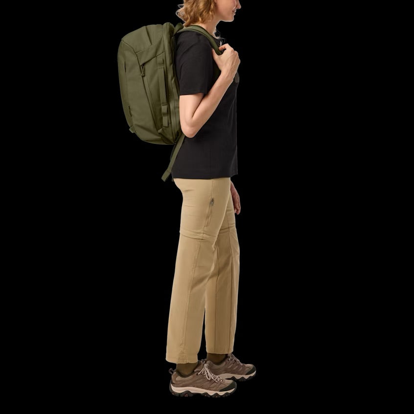 YETI 35L Crossroads Backpack YETI 35L Crossroads Backpack