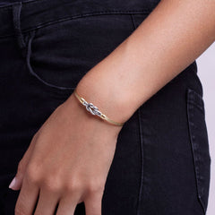 Love Knot Bangle Bracelet Petite  model image 
